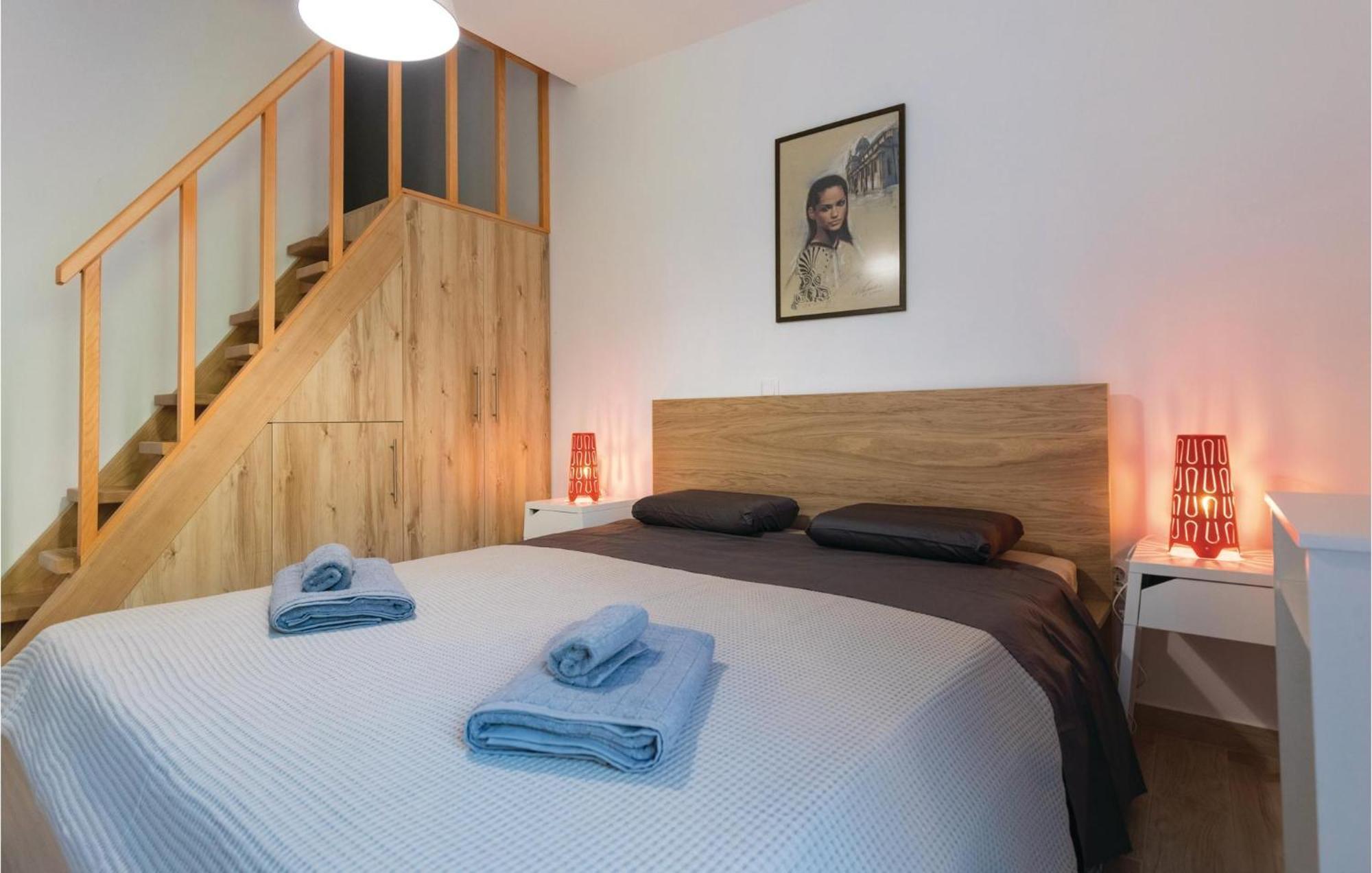 Awesome Apartment In Blace With House Sea View Dış mekan fotoğraf